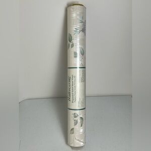 Textured Wallpaper Prepasted Vinyl Shimmer Floral Italy 62-89005-B 57.75 Sq Ft